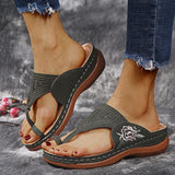 2022 Summer Comfortable Sandals Women Low Heel Wear-resistant Anti-slip Large Size Retro With Thick Bottom Comfortable Sandals