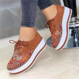 Joskaa High Quality Embroidered Flowers Platform Shoes Women Flats Zapatillas Mujer Casual Ladies Shoes Feminino Plus size 43